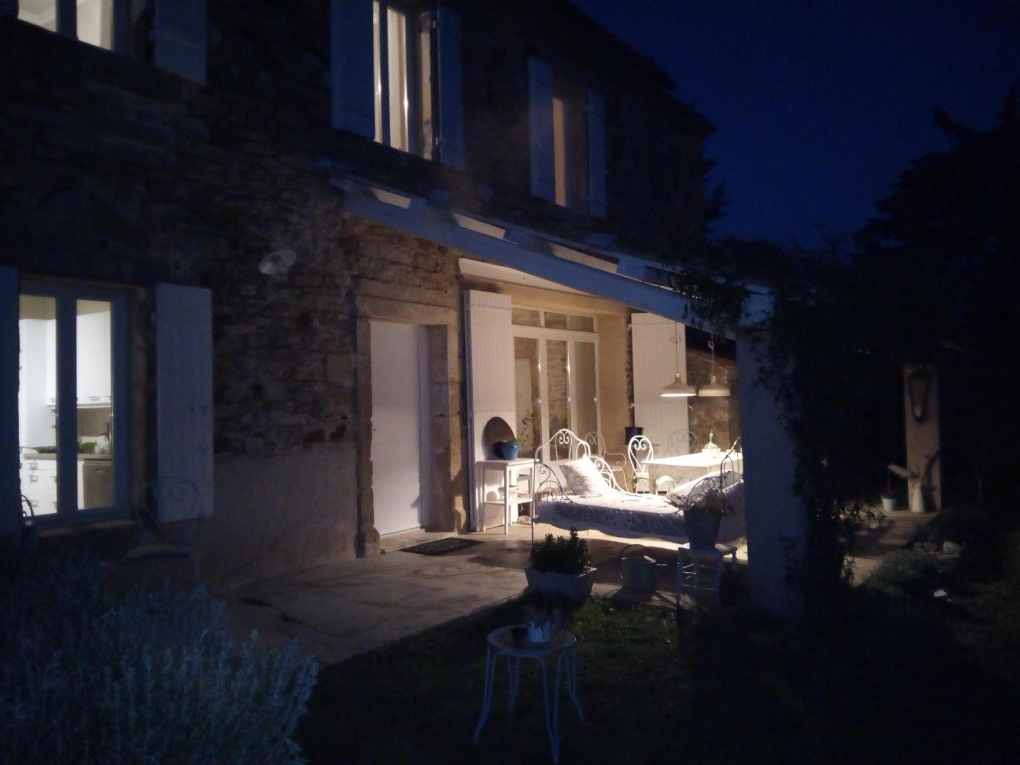 Mas Les Romarins, 10 Min D'Uzes, Piscine Et Grand Jardin Clos, Jeux, Nid De Repos Et Base Pour Activites Dans Le Gard (Adults Only) エクステリア 写真
