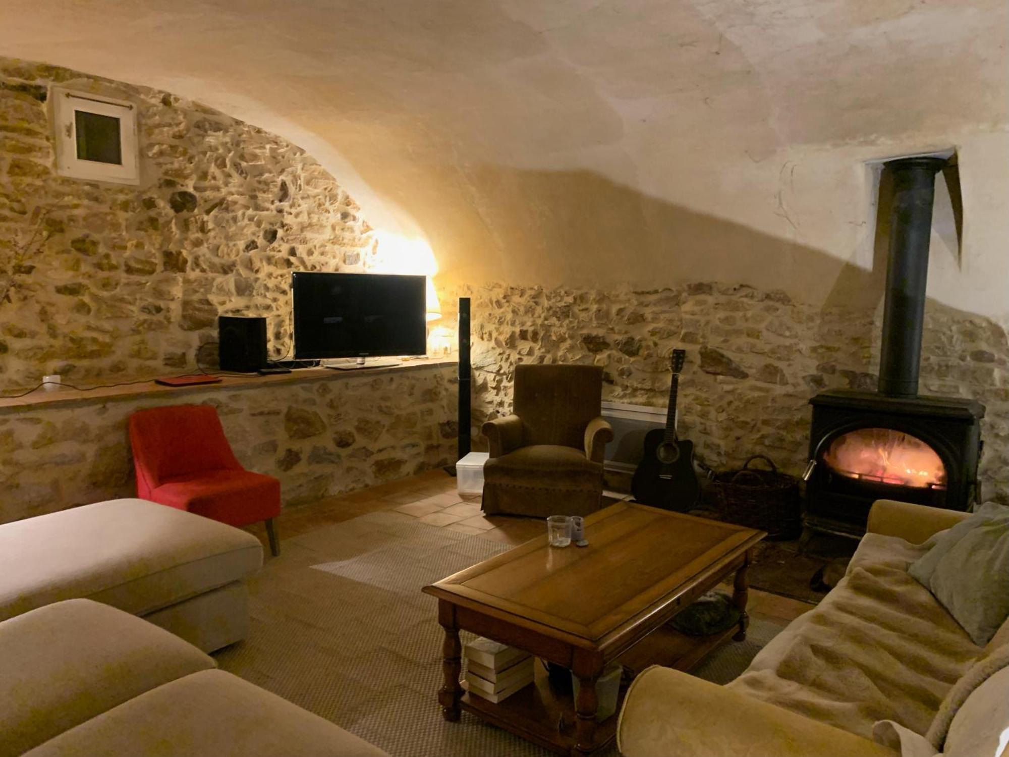 Mas Les Romarins, 10 Min D'Uzes, Piscine Et Grand Jardin Clos, Jeux, Nid De Repos Et Base Pour Activites Dans Le Gard (Adults Only) エクステリア 写真